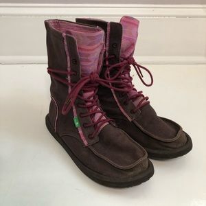 Sanuk Canvas Stevie Boot- Vegan
